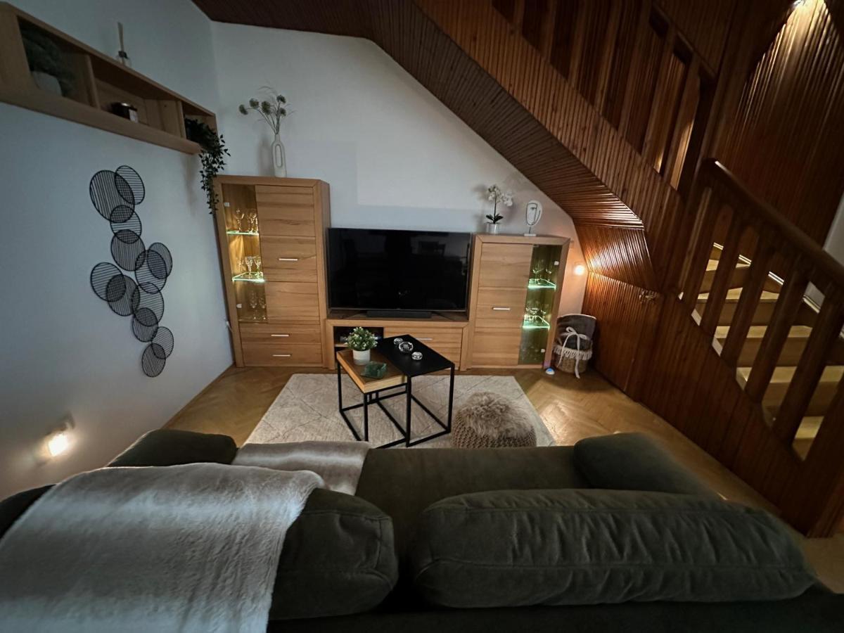 Villa Maksimirhouse Zagabria Esterno foto